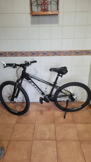Bicicleta de Montaña Cannondale