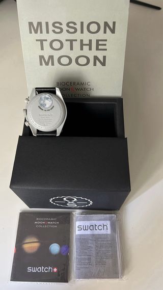 Omega x Swatch Mission To The Moon Negro y Gris