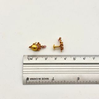 Pendientes de oro 22kt con gemas rosas