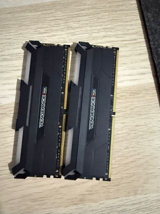 RTX 3060 + Ryzen 5 2600 + 16GB RAM RGB