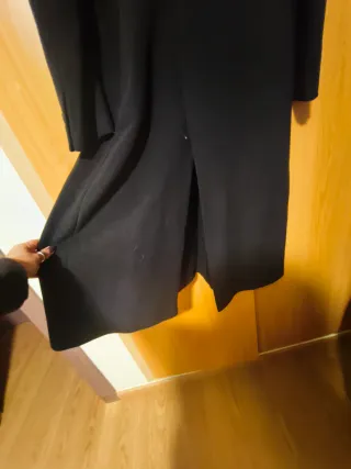 Abrigo negro Cortefiel