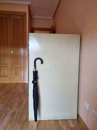 Archivador metálico de 5 cajones