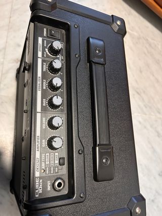 Amplificador Guitarra Roland CUBE-10GX