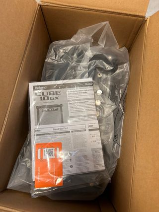Amplificador Guitarra Roland CUBE-10GX