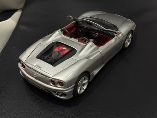 Ferrari 360 Spider 1:18 Hot Wheels Grigio Raro