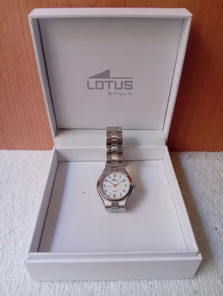 Reloj LOTUS de mujer