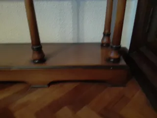 Mueble de pasillo de madera