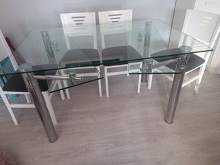Mesa de comedor cristal y metal