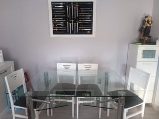 Mesa de comedor cristal y metal