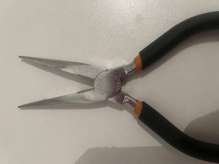 Alicates de punta fina Beta