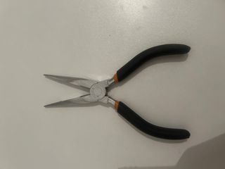 Alicates de punta fina Beta