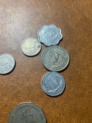 7 Monedas Estados del Este del Caribe