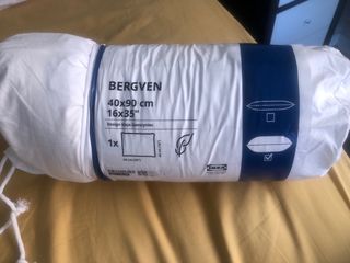 Almohada IKEA BERGVEN 40x90cm