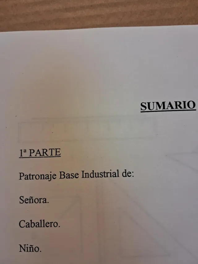 Método y desarrollo de patronaje industrial alba