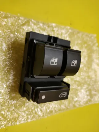 BOTONERA ELEVALUNAS ELECTRICOS JUMPER BOXER DUCATO