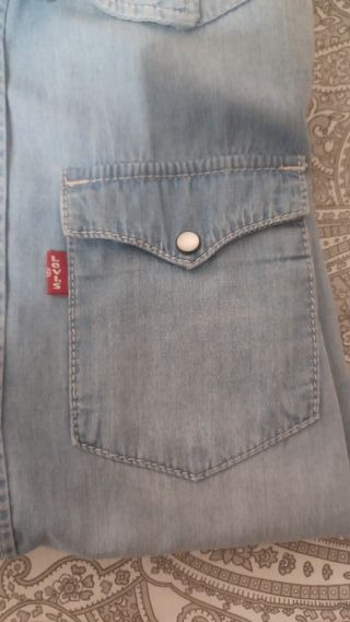 Camisa Levi's *NUEVA* Azul