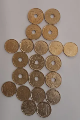 LOTE DE 21 MONEDAS DE JUAN CARLOS I 1990-2001