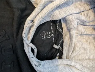 Sudadera Negra y Gris