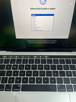 MacBook Pro 13” Touch Bar i5