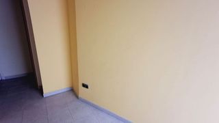 Local comercial en alquiler en Carolinas Bajas en Alicante