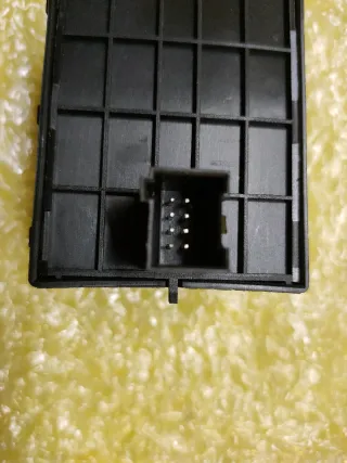 BOTONERA ELEVALUNAS ELECTRICOS JUMPER BOXER DUCATO