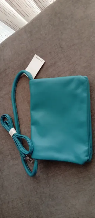 Bolso Stradivarius Teal