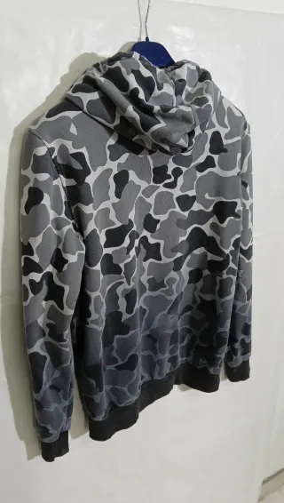 Felpa con cappuccio Adidas camouflage grigia