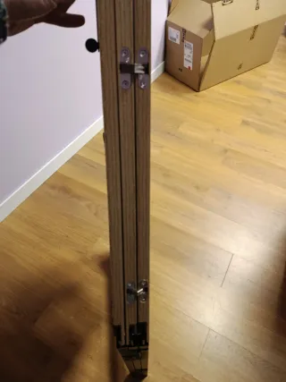 Mesa redonda madera y metal plegable