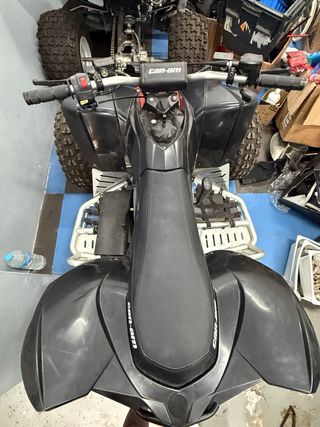 Quad Can-Am Off-Road