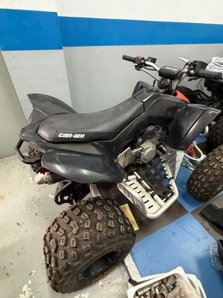 Quad Can-Am Off-Road