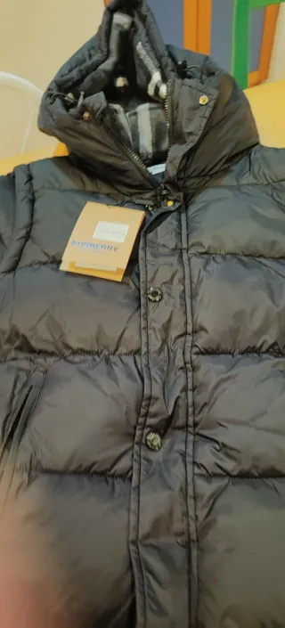 Chaqueta acolchada Burberry negra