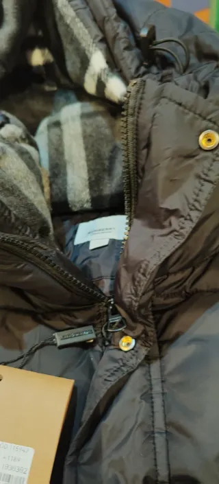 Chaqueta acolchada Burberry negra