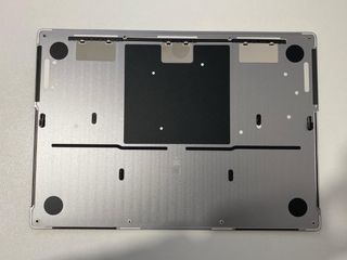 Тара MacBook Pro 14’ A2779 Md. 2023 Original