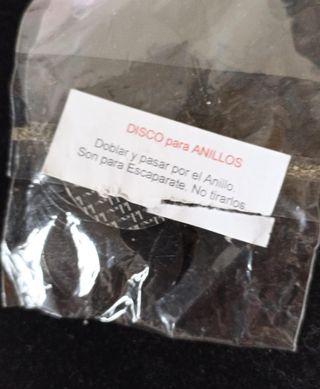 Expositores y accesorios para bisutería