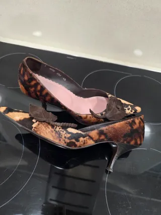 Zapatos de tacón leopardo talla 40