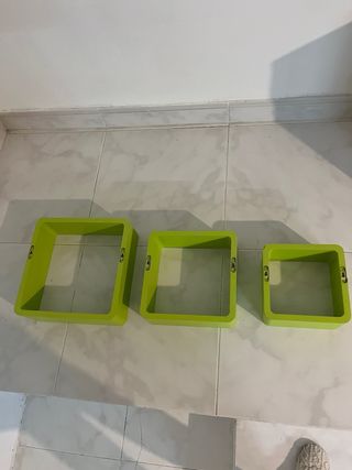 3 Estanterías Cuadradas Verdes