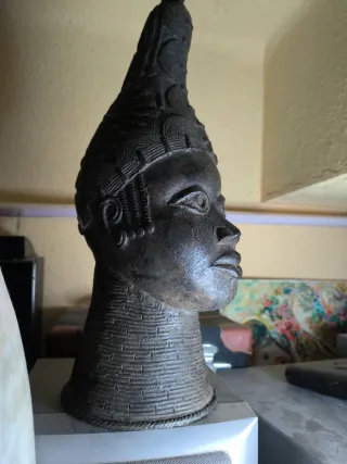 Cabeza Bronce Benín África,44 cm de alto