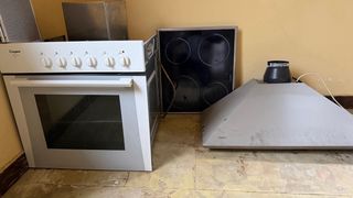 Horno, Vitrocerámica y Campana Aspes