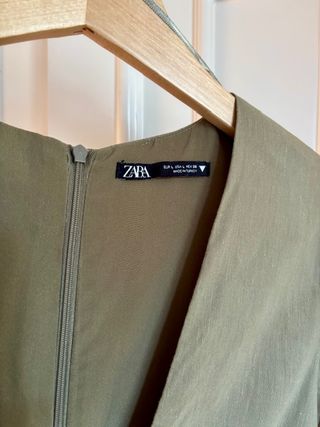 Vestido L Zara Cut Out