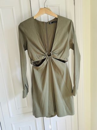 Vestido L Zara Cut Out