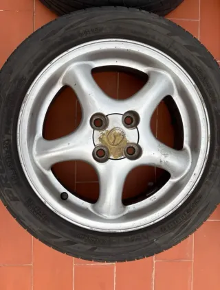 Juego de 4 Llantas Mazda 15 Originales