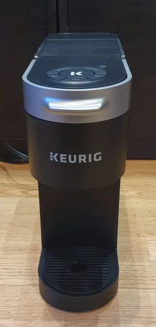 Cafetera Cápsulas Keurig K-Slim (Producto NUEVO)