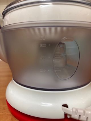 Exprimidor Eléctrico Ufesa Activa