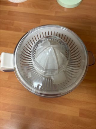 Exprimidor Eléctrico Ufesa Activa