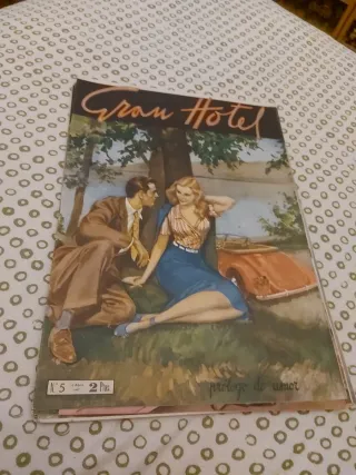 Coleccion completa de tebeos del gran hotel
