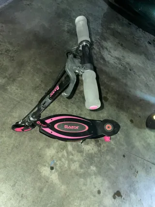 Patinete Eléctrico Razor Rosa