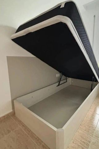 Canapé abatible de madera