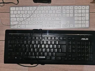 Tarjetas Gráficas, Placa Base y Teclados