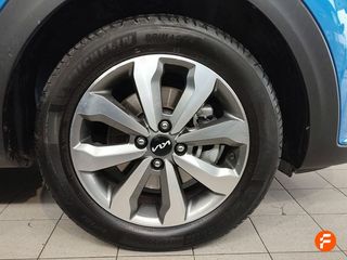 Kia Stonic 1.0 T-GDi 74kW (100CV) MHEV iMT Concept