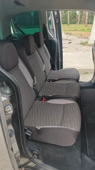 Peugeot Partner 2009